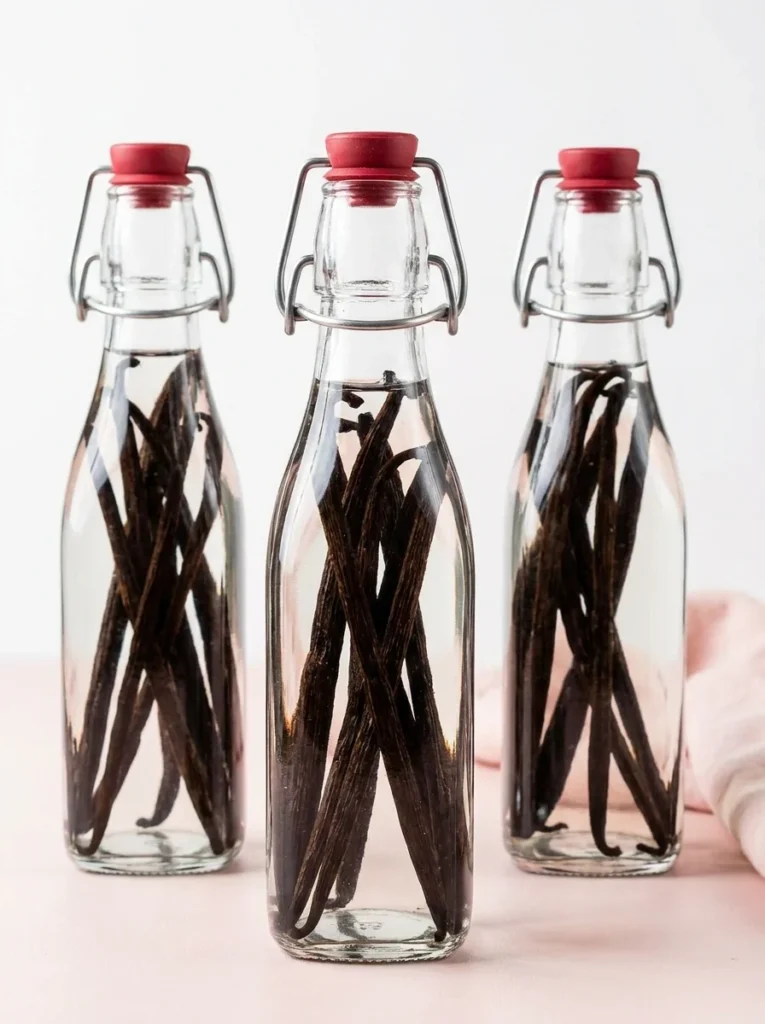 Homemade Vanilla Extract
